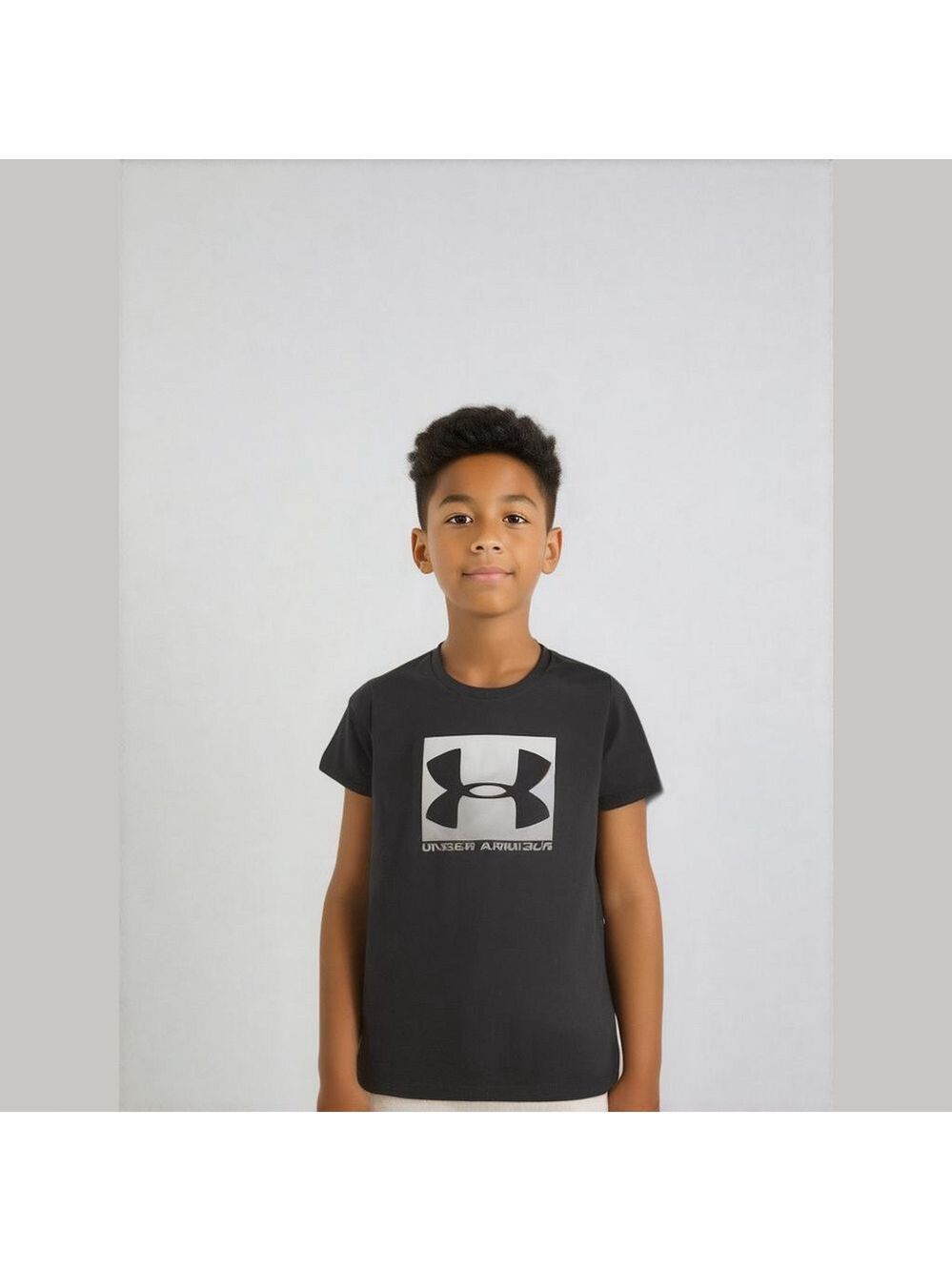 Boy’s Under Armour T-Shirt Black XL